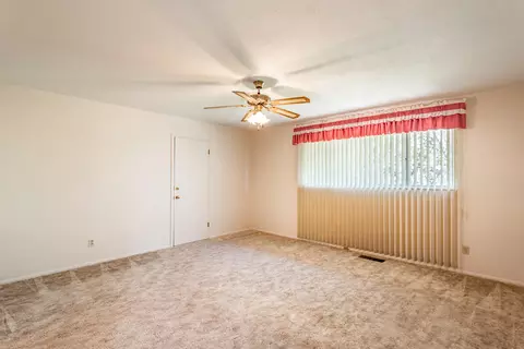 630 Overhill Dr, Redding, CA 96001 photo 16