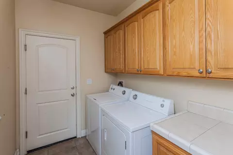 2174 Cadjew St, Redding, CA 96003 photo 14