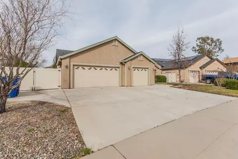 2174 Cadjew St, Redding, CA 96003 photo 30