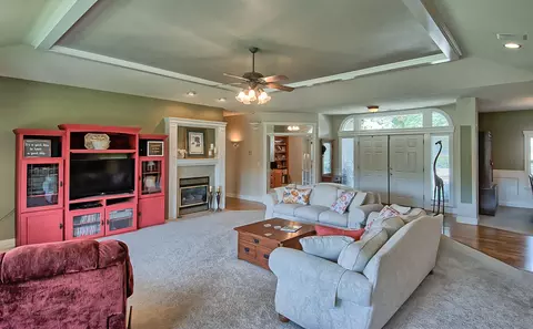 7383 Quiet Dr, Anderson, CA 96007 photo 9