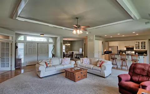 7383 Quiet Dr, Anderson, CA 96007 photo 7
