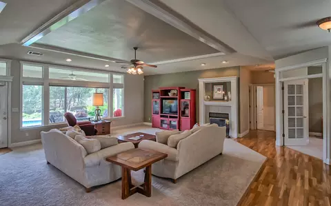7383 Quiet Dr, Anderson, CA 96007 photo 8