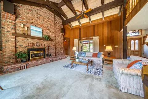 6251 Riverside Dr, Redding, CA 96001 photo 18