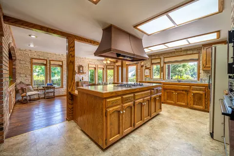 6251 Riverside Dr, Redding, CA 96001 photo 22