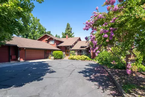 6251 Riverside Dr, Redding, CA 96001 photo 10