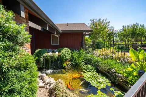 6251 Riverside Dr, Redding, CA 96001 photo 13