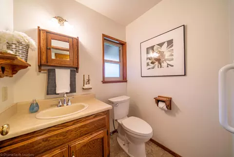 6251 Riverside Dr, Redding, CA 96001 photo 43