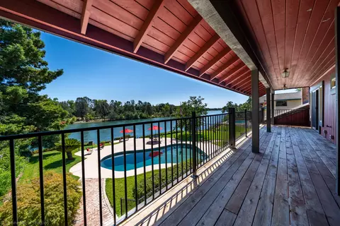 6251 Riverside Dr, Redding, CA 96001 photo 40