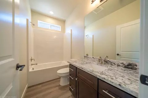 2015 Juarez Ln, Redding, CA 96003 photo 16
