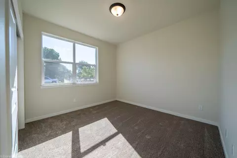 2015 Juarez Ln, Redding, CA 96003 photo 15