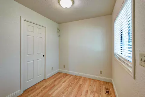 549 Country Oak Dr, Redding, CA 96003 photo 24