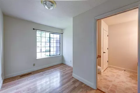549 Country Oak Dr, Redding, CA 96003 photo 19