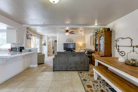 9472 Kena Ln, Redding, CA 96003 photo 5