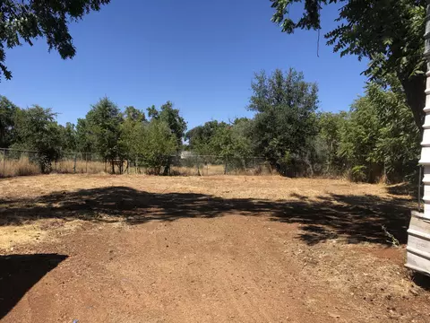 20528 Sunset Ln, Redding, CA 96002 photo 6