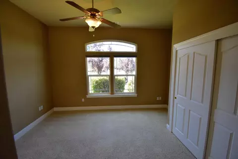 4605 Clark River Dr, Redding, CA 96002 photo 18