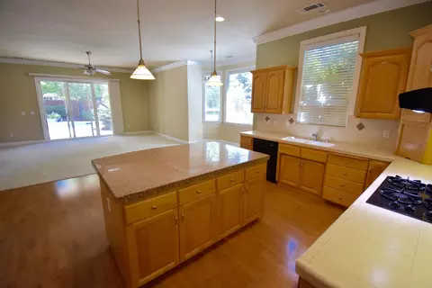 4605 Clark River Dr, Redding, CA 96002 photo 17