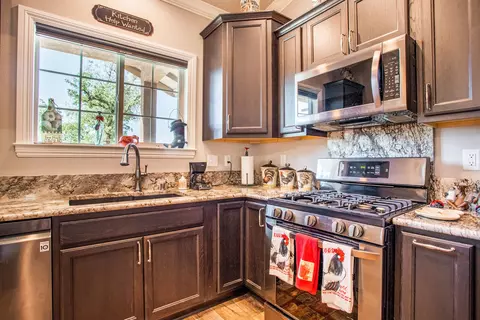 22587 Elk Trl E, Redding, CA 96003 photo 8