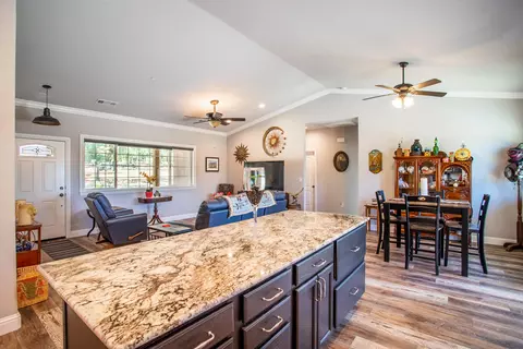 22587 Elk Trl E, Redding, CA 96003 photo 9