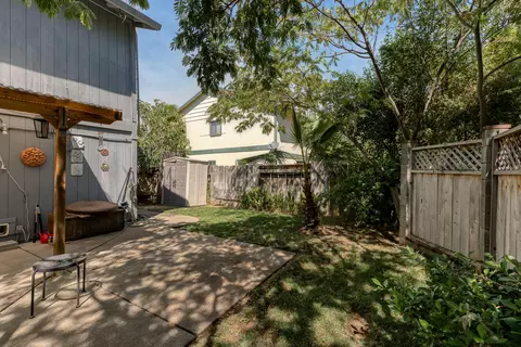 2065 Charade Way, Redding, CA 96003 photo 10