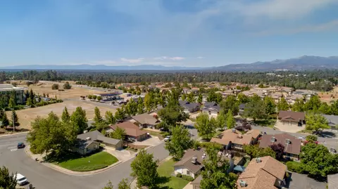 2065 Charade Way, Redding, CA 96003 photo 39