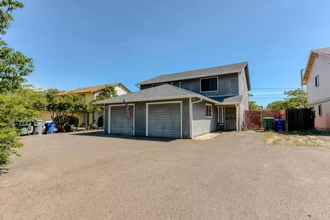 2065 Charade Way, Redding, CA 96003 photo 4