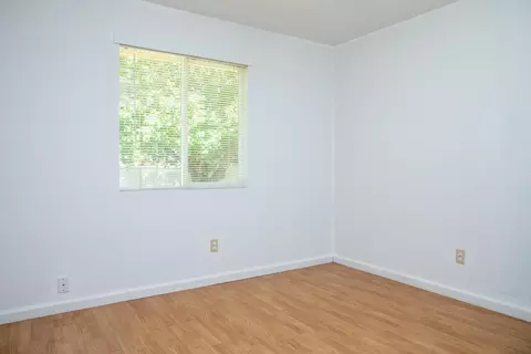 1920 Spruce Cir, Anderson, CA 96007 photo 12