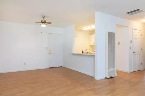 1920 Spruce Cir, Anderson, CA 96007 photo 5