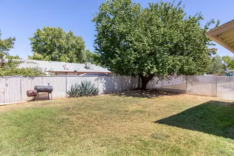 1920 Spruce Cir, Anderson, CA 96007 photo 17