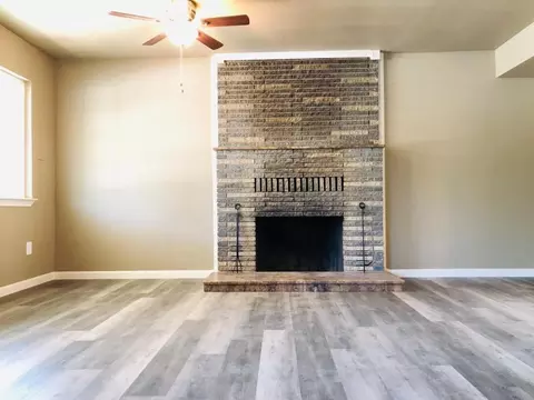 1070 De Moll Dr, Redding, CA 96002 photo 6