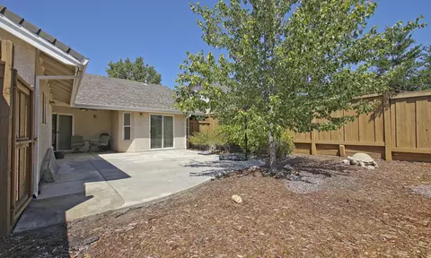 1999 Vineyard Trl, Redding, CA 96003 photo 18