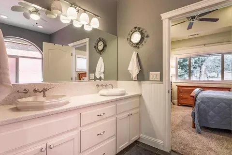 20900 Elvina Way, Redding, CA 96003 photo 18