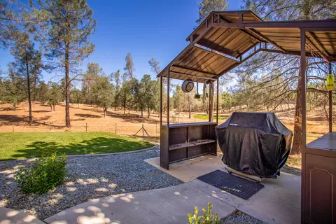 20900 Elvina Way, Redding, CA 96003 photo 38