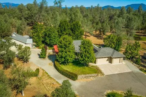 20900 Elvina Way, Redding, CA 96003 photo 1