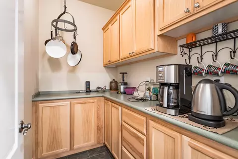 20900 Elvina Way, Redding, CA 96003 photo 11