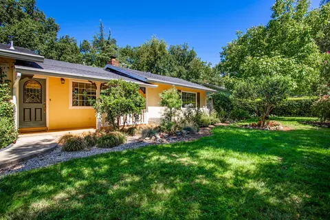 5754 Fagan Dr, Redding, CA 96001 photo 5