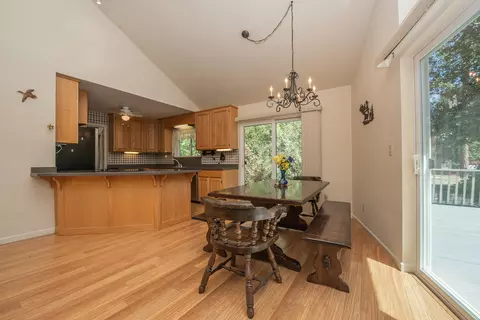 101 Hazelwood Ln, Coffee Creek, CA 96091 photo 10