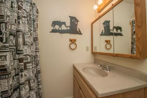 101 Hazelwood Ln, Coffee Creek, CA 96091 photo 24