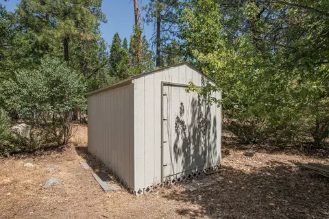 101 Hazelwood Ln, Coffee Creek, CA 96091 photo 36