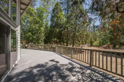 101 Hazelwood Ln, Coffee Creek, CA 96091 photo 32