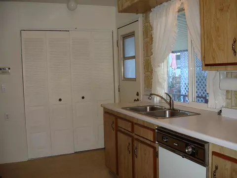 481 Firewood Dr Sp #152, Redding, CA 96003 photo 9