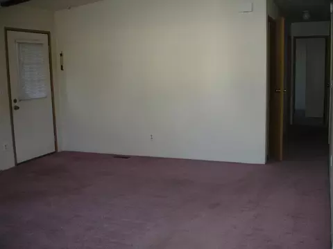 481 Firewood Dr Sp #152, Redding, CA 96003 photo 2