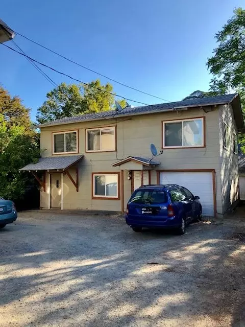 1833 Grace Ave, Redding, CA 96001 photo 2