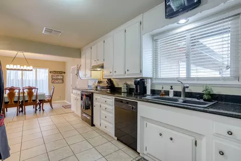 6940 Reflection St, Redding, CA 96001 photo 7