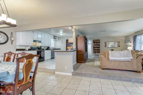 6940 Reflection St, Redding, CA 96001 photo 9
