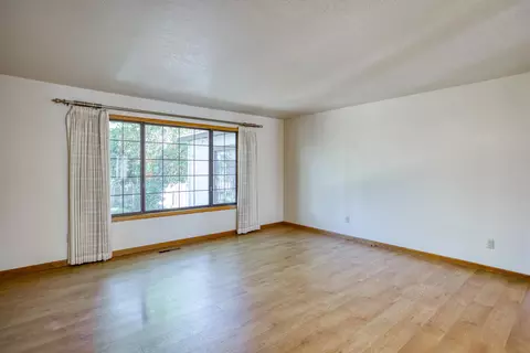 544 Royal Oaks Dr, Redding, CA 96001 photo 19