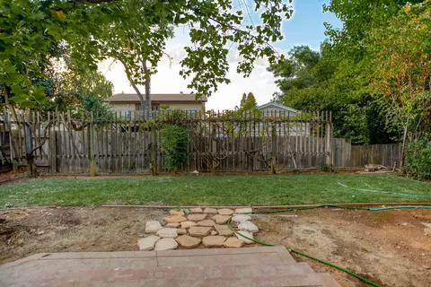 544 Royal Oaks Dr, Redding, CA 96001 photo 43