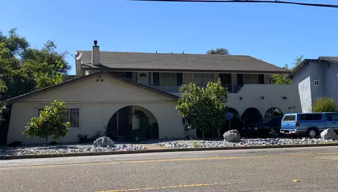 2072 Victor Ave, Redding, CA 96002 photo 1