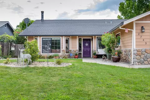 2745 Flagstone Ct, Anderson, CA 96007 photo 2