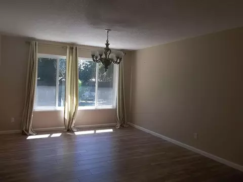 2041 Meadowbrook Dr, Redding, CA 96001 photo 10