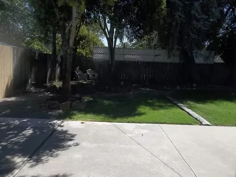 2041 Meadowbrook Dr, Redding, CA 96001 photo 18